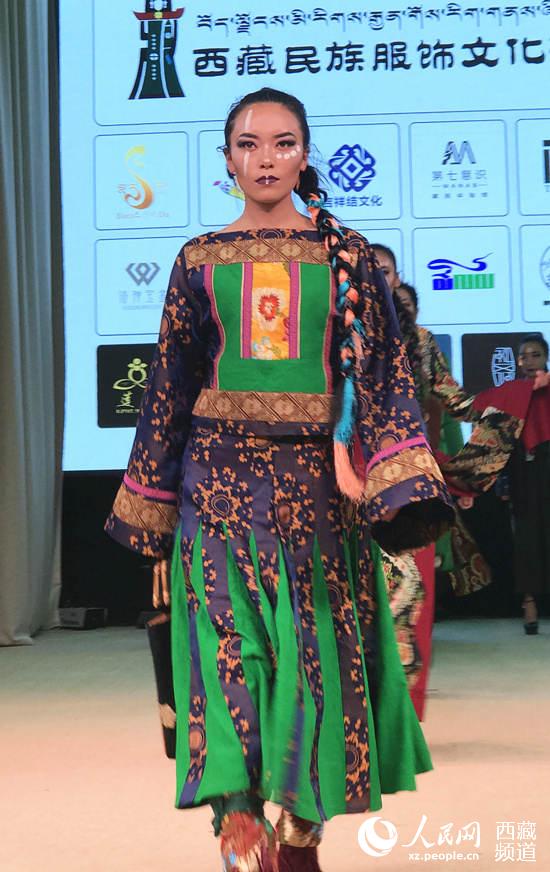 西藏民族服饰文化研究院正式揭牌成立