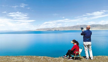 天湖之旅 享受羌塘风光