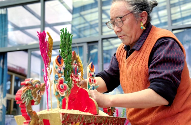 e起過新年 雲賞普蘭美