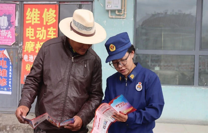 雪域蓝盾在行动！西藏阿里地区措勤县消防开展电动自行车专项整治行动