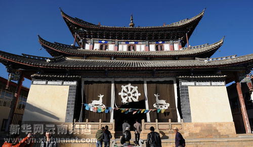 我国藏区一清代公堂式建筑得到良好保护 (2)