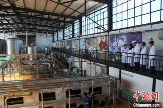 雲南“香格裡拉”青稞精釀啤酒順利出口歐洲