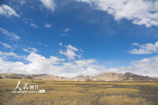 西藏阿里：高原公路建设忙【2】