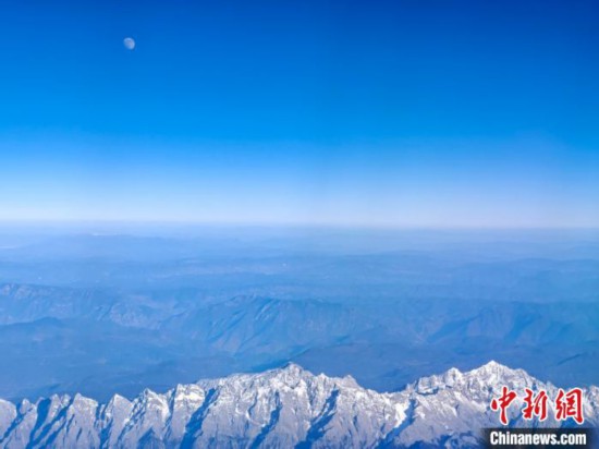 昆明進藏航班可實現“雪山自由”